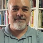 Antonio Molina, profesor de Secundaria en Melilla, habla con adolescentes musulmanes, Jesús les interesa, pero tienen ideas erróneas sobre el cristianismo