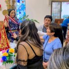 La imagen peregrina del Niño del Milagro de Eten en la limeña parroquia de San Juan María Vianney el 1 de junio de 2026