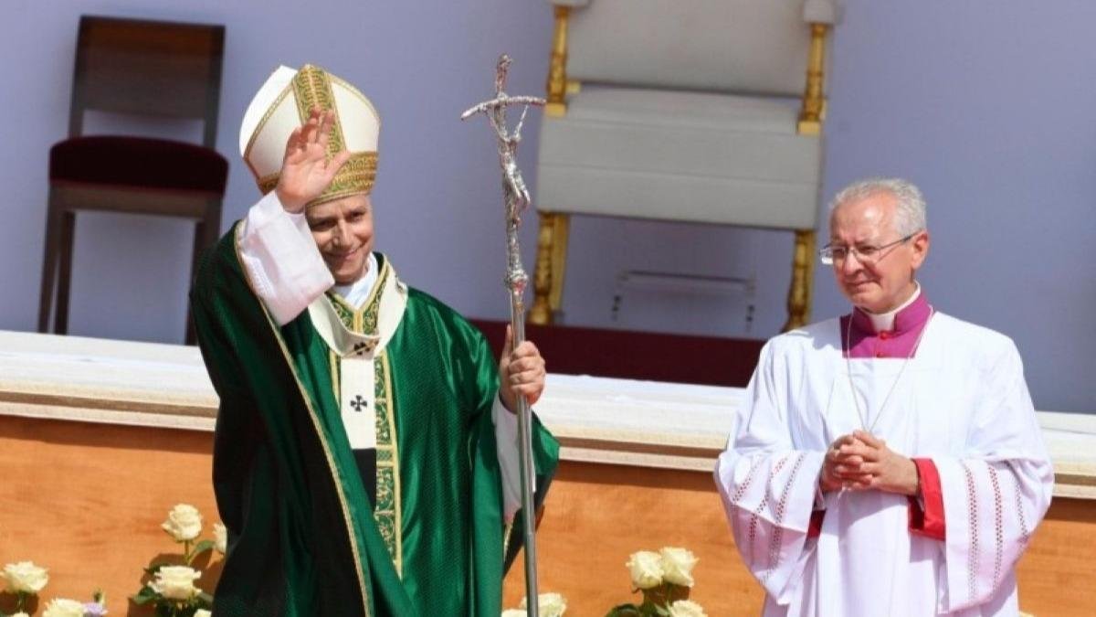 León XIV se despidió de los jóvenes en Roma convocándoles a Seúl dentro de dos años.