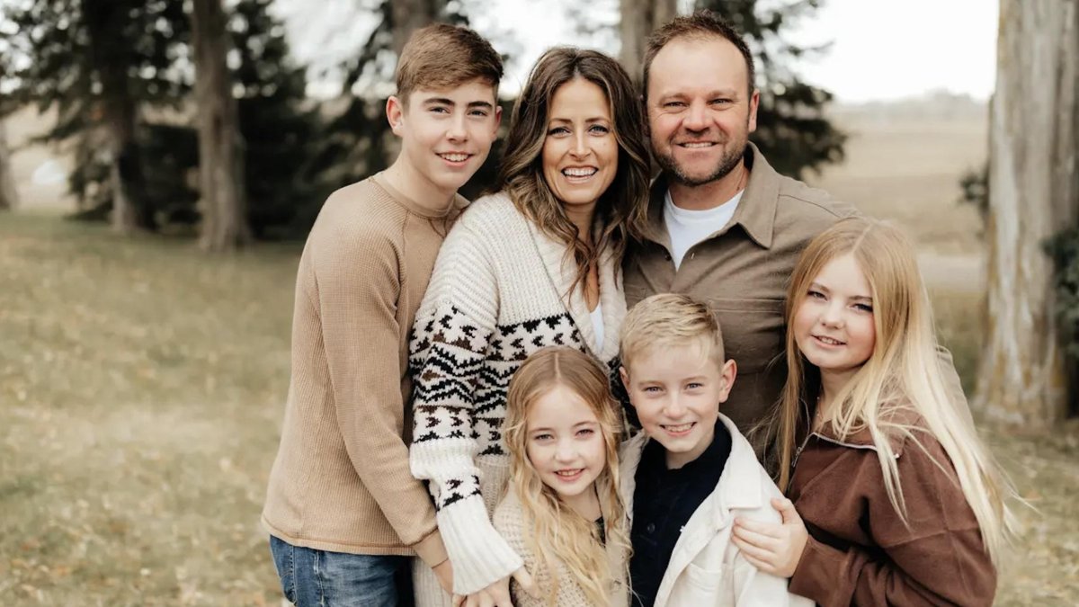 Les dijimos: 'No queremos que tengas amigos en el bolsillo las 24 horas del día, los 7 días de la semana'.