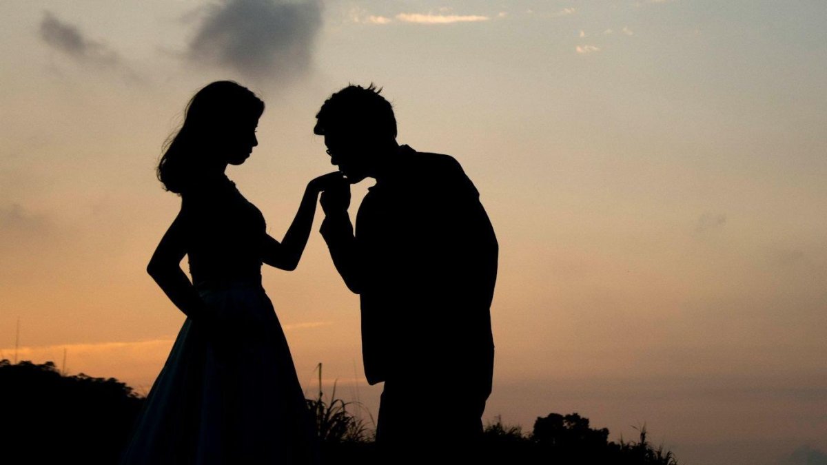 Los padres de hoy no pueden dejar a sus hijos solos en la batalla dura y violenta sobre la sexualidad.