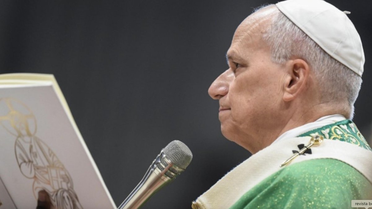 El Papa recordó a los participantes que en la Iglesia la regla suprema es el