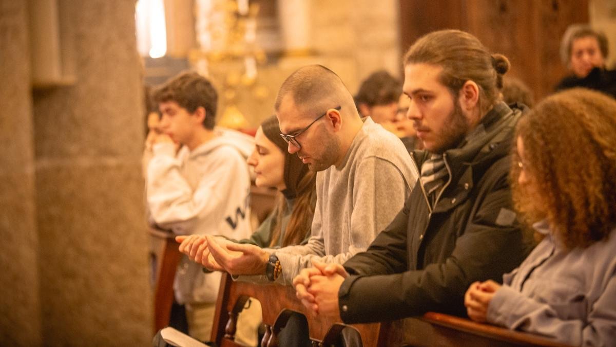 Conviene recordar que el cristianismo nunca tuvo un único lenguaje corporal universal.