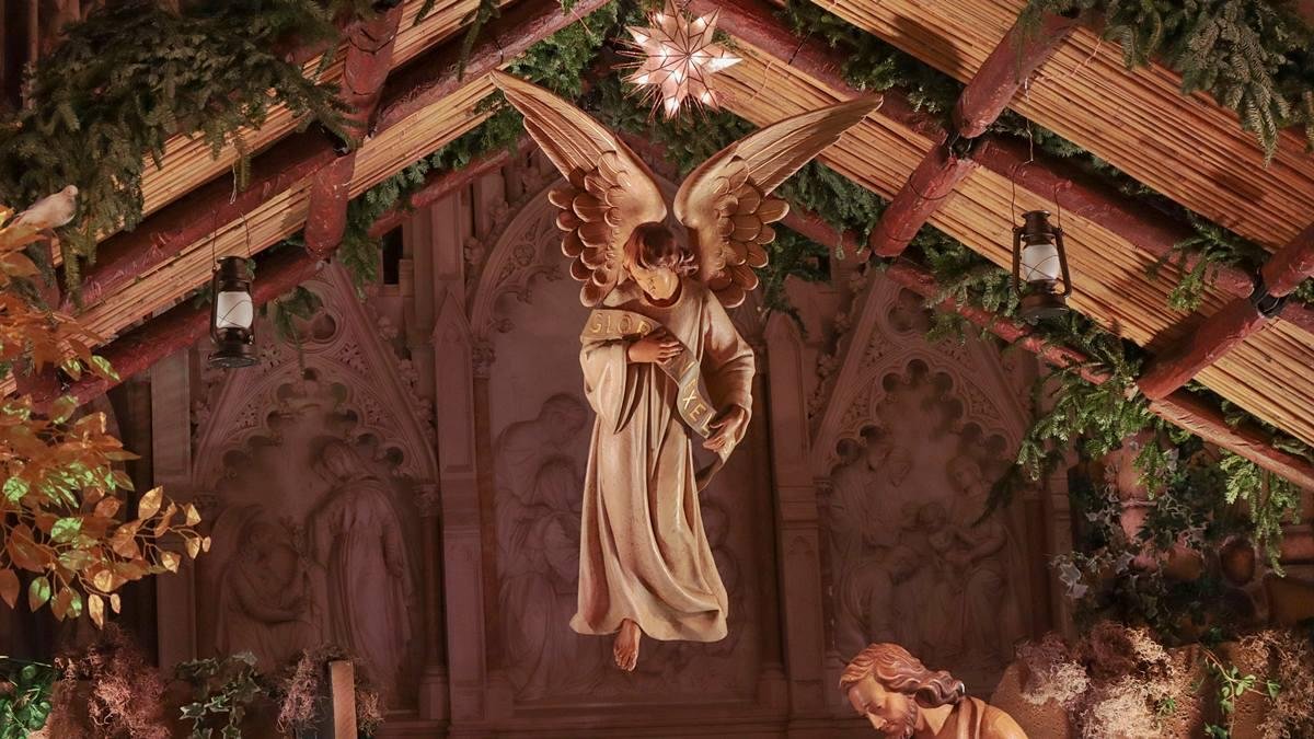 El anuncio de Belén sigue conmoviendo incluso a quienes dan la espalda a Dios o viven como si no existiese. ¿Por qué?