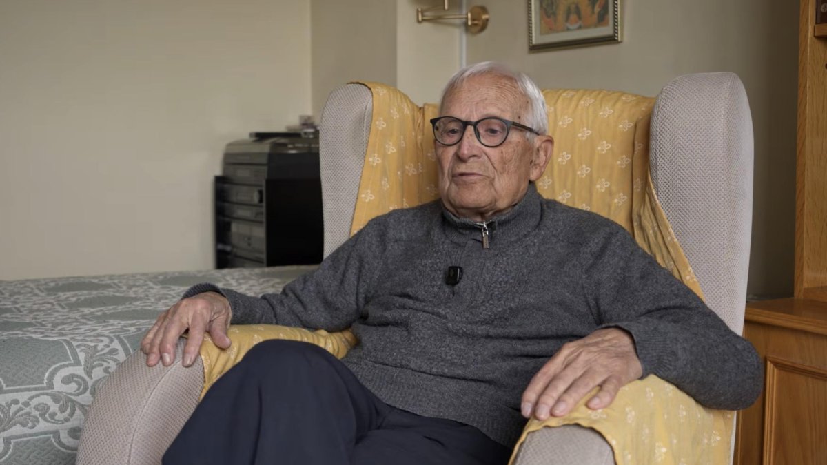 Para Daniel, dejar de hacer no equivale a dejar de ser. 