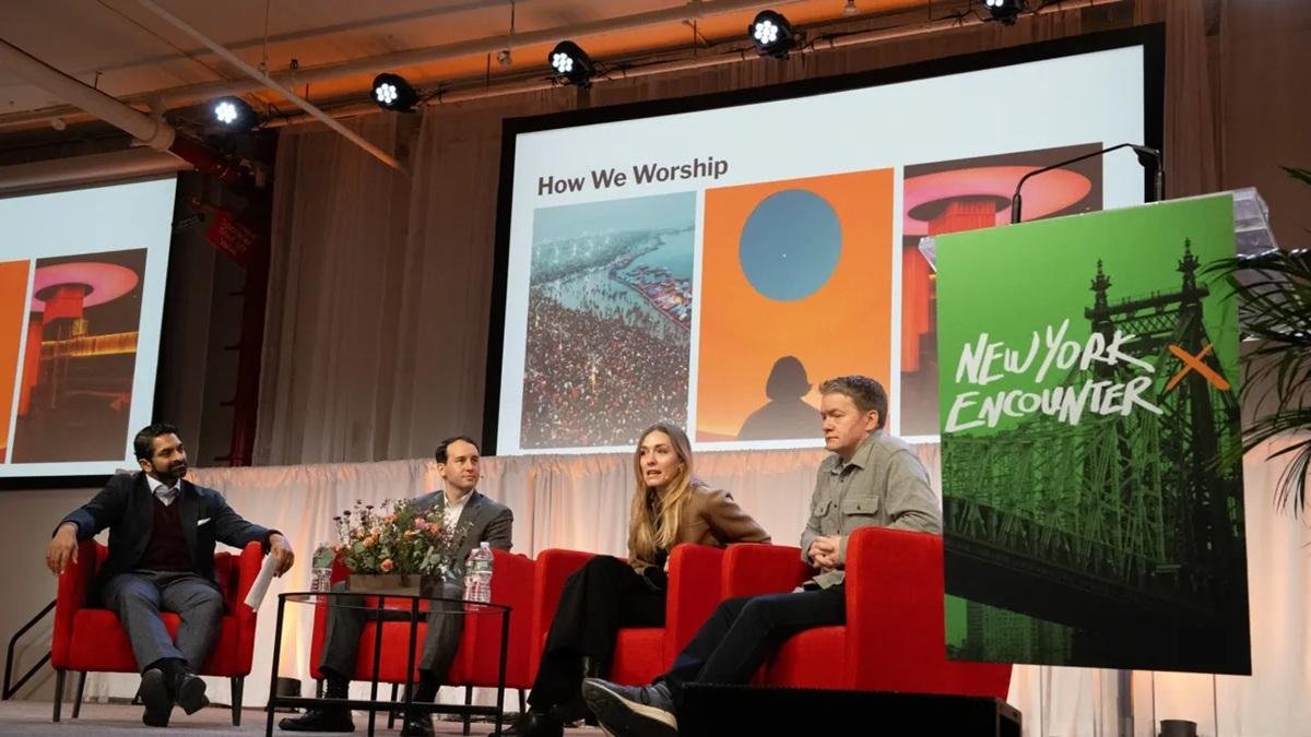 De izquierda a derecha, Brandon Vaidyanathan, Chip Rotolo, Lauren Jackson y Justin Brierley, en el New York Encounter de 2026.