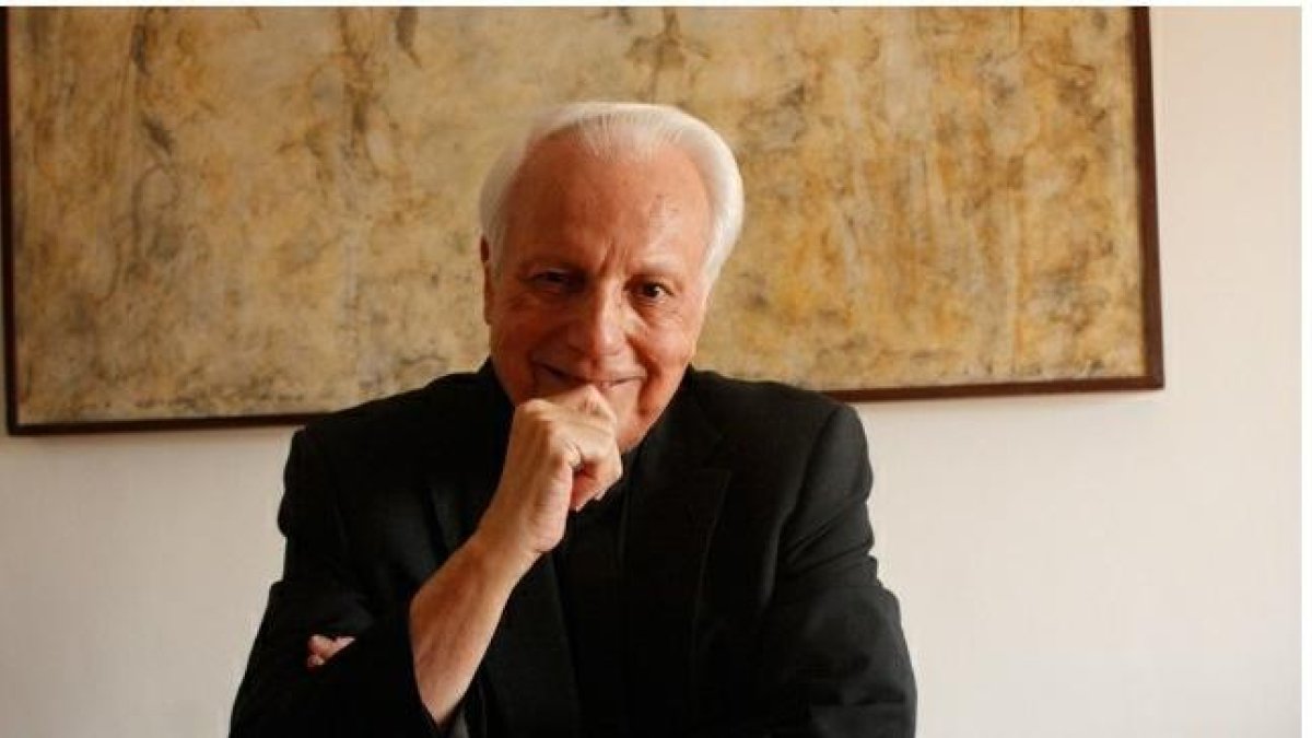 Antonio Gil celebra seis décadas de ministerio sacerdotal y más de medio siglo dedicado a la comunicación.