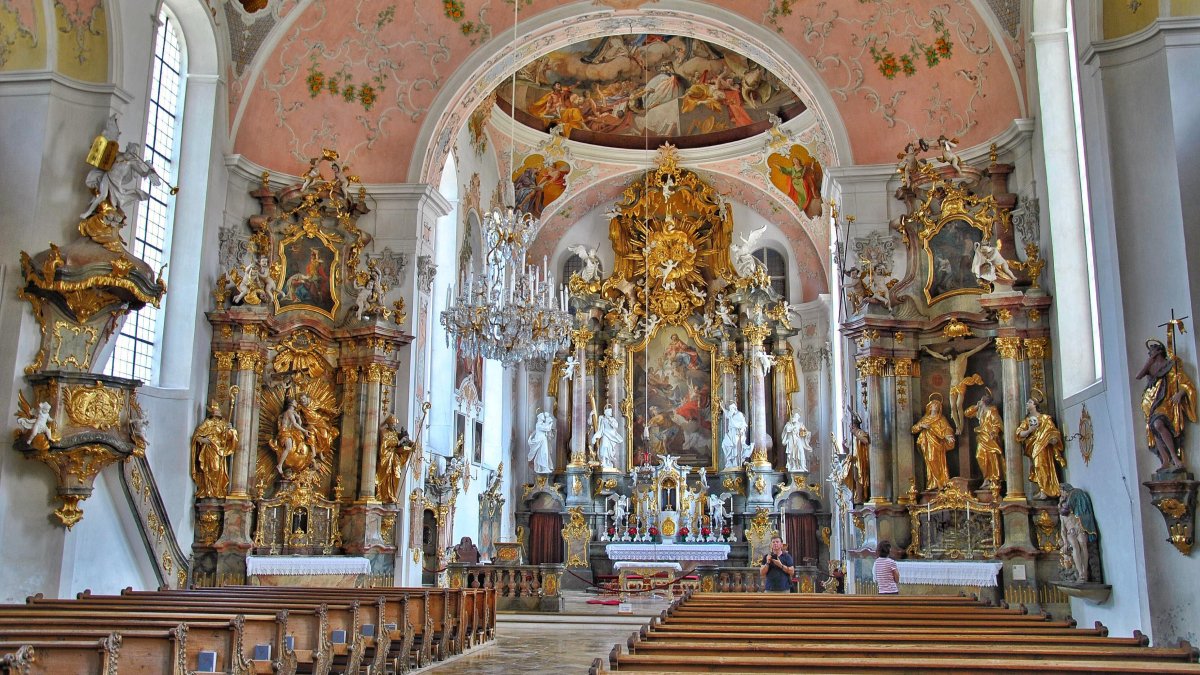 Una iglesia católica en Baviera, Alemania