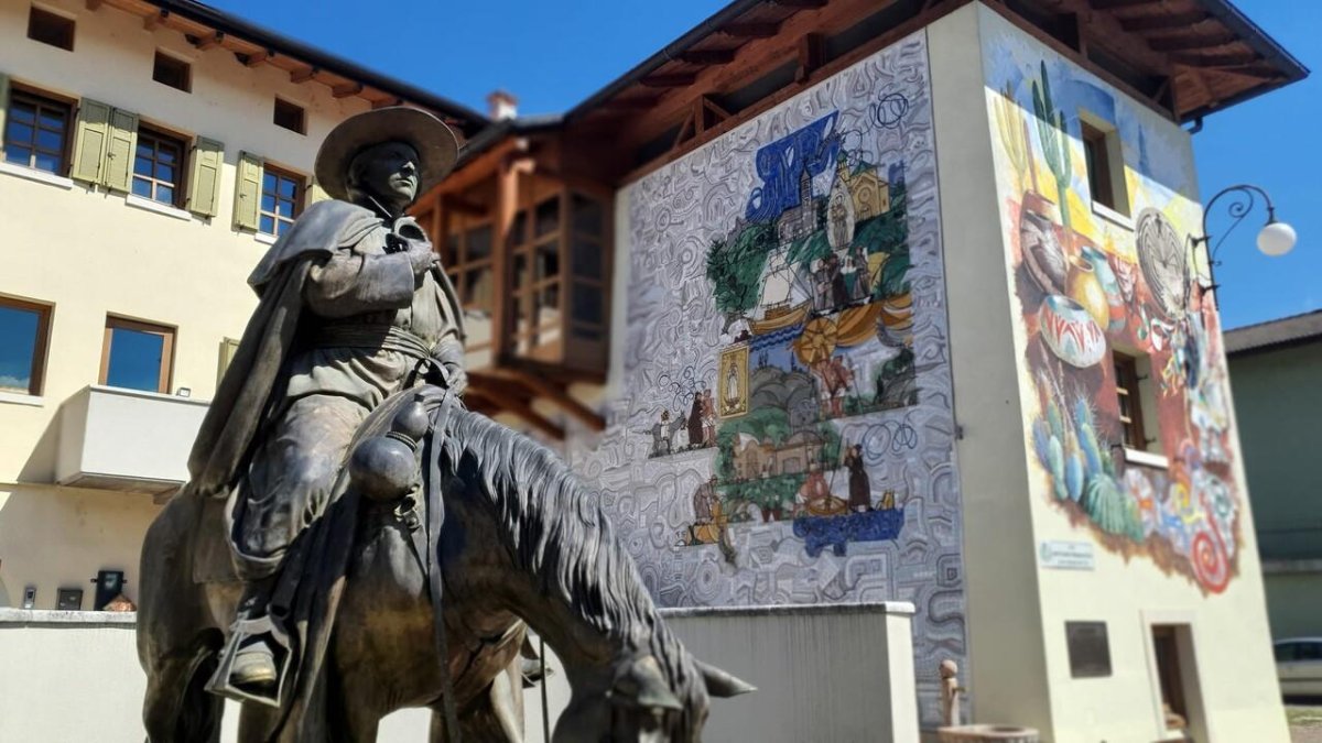 Entre 1687 y 1711, Kino dedicó su vida a la evangelización de los pueblos indígenas —pimas, apaches y otras tribus—.