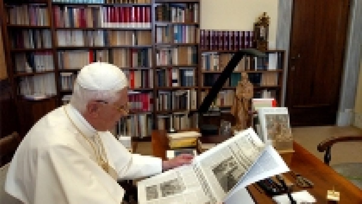 Pequeña revolución en el periódico del Papa