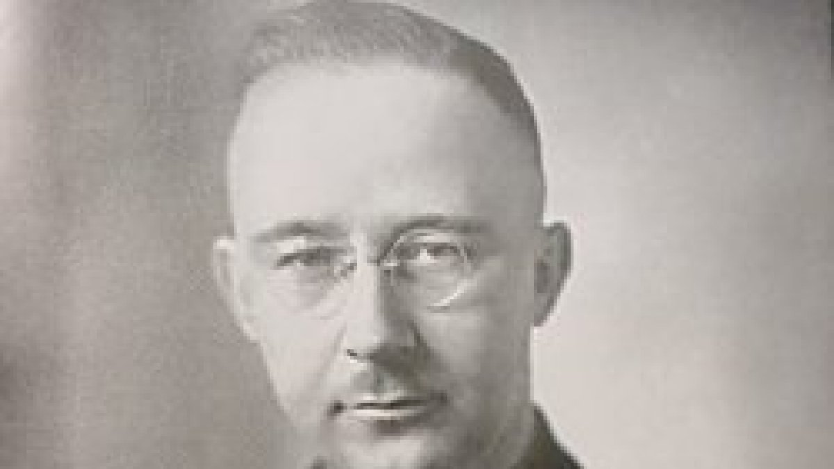 Himmler: del paganismo nazi al Holocausto