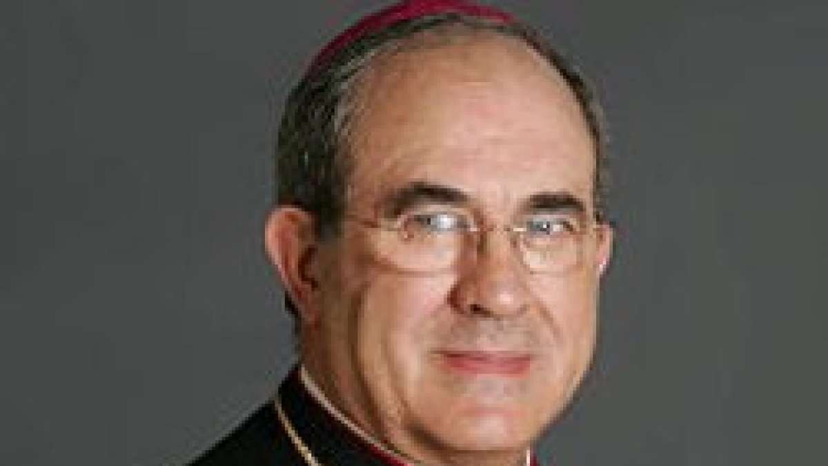 Monseñor Asenjo, arzobispo coadjutor de Sevilla