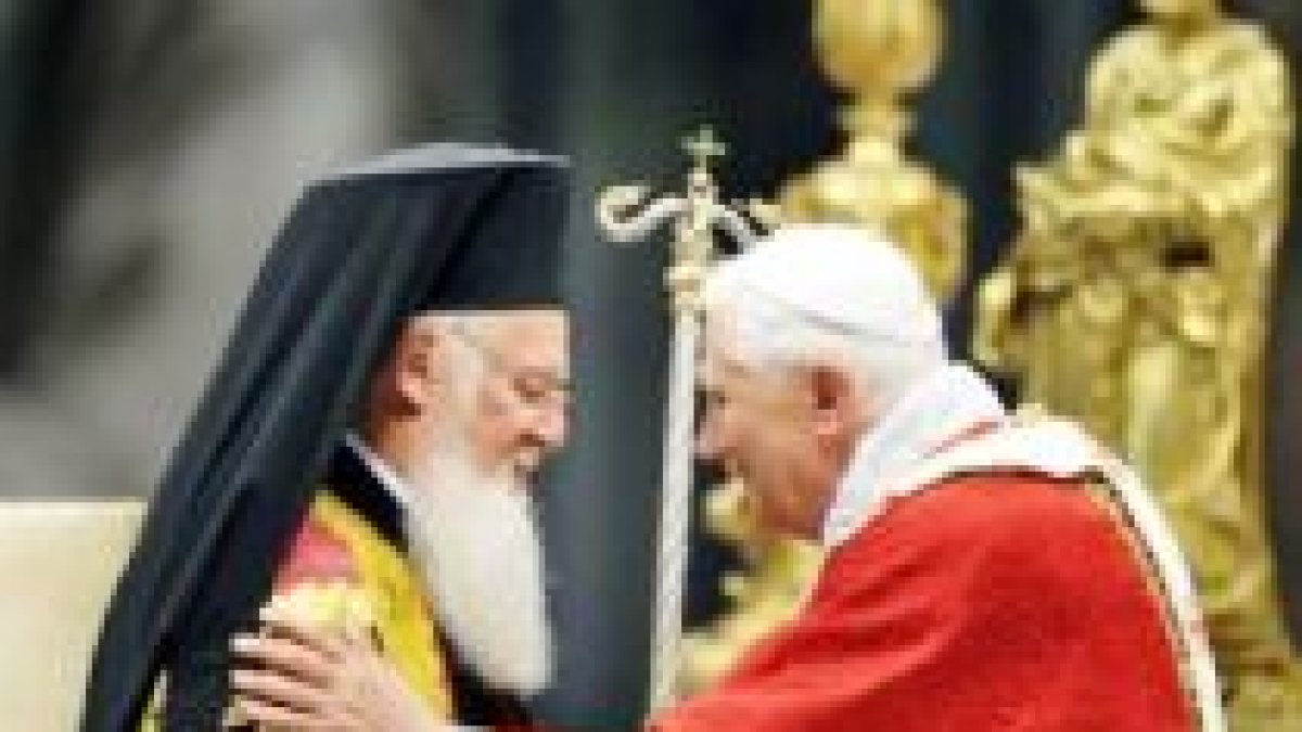 Proponen a Roma ingresar en la Conferencia de Iglesias Europeas