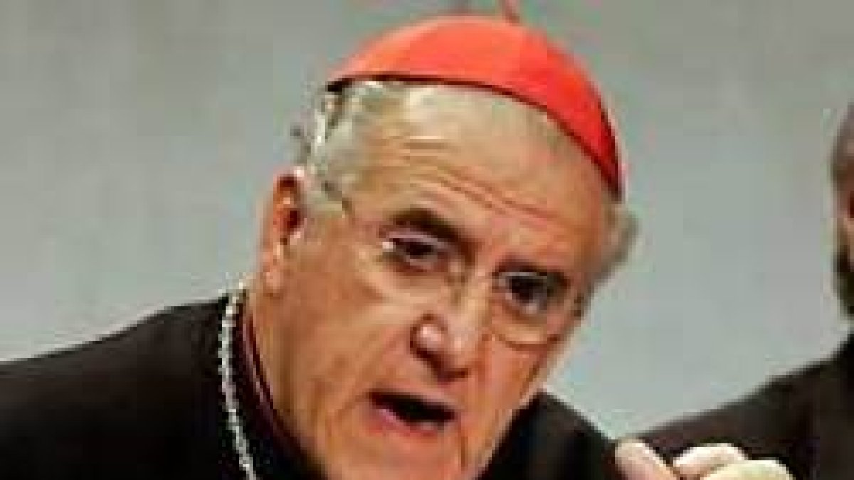 El Vaticano condena el 