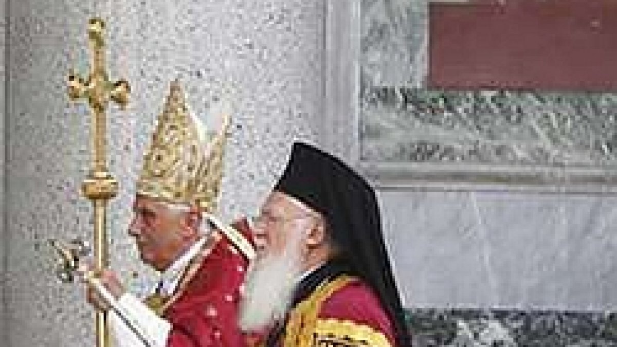 El Patriarca de Constantinopla habló y rezó en la Capilla Sixtina