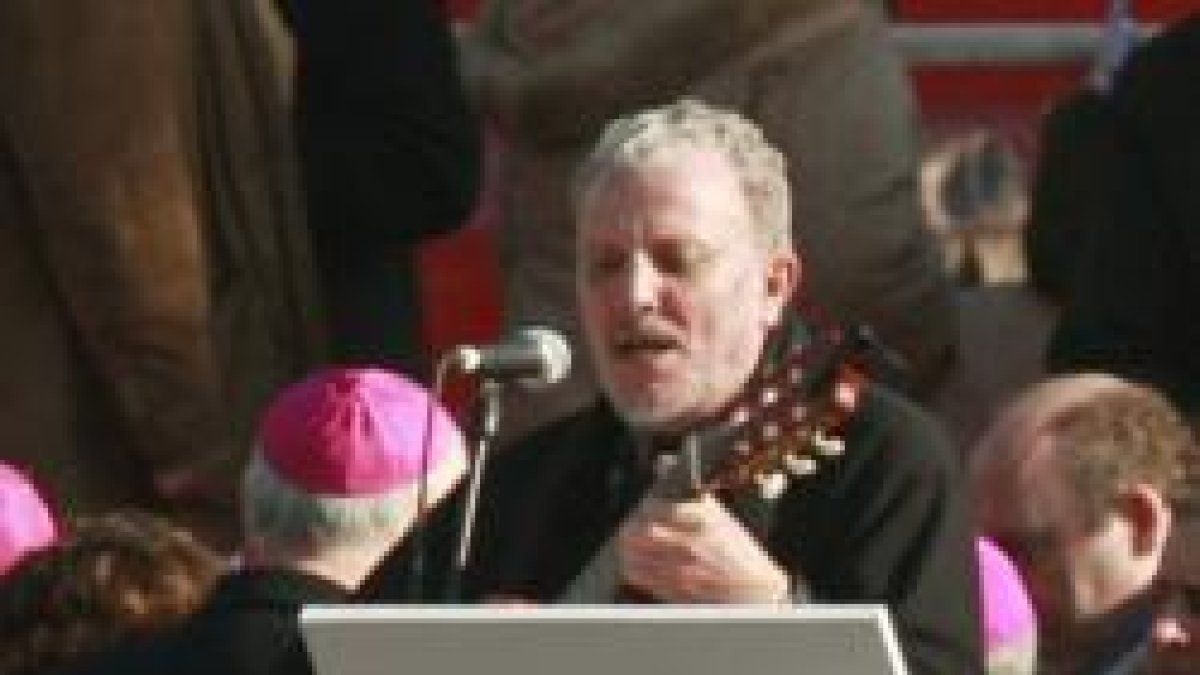 Kiko Argüello: «En el País Vasco hemos tenido problemas con Setién y muchos párrocos nos han bloqueado»