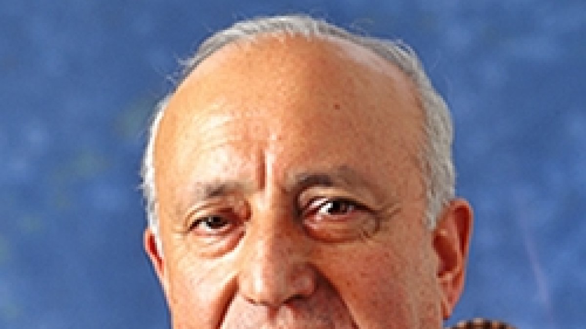 García Gasco: «Hay algunos ideólogos en España que han inventado el nacional-laicismo»