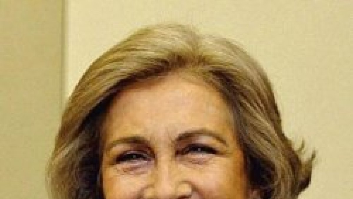 Apoyo a la Reina de las asociaciones Pro-vida y del Foro español de la Familia