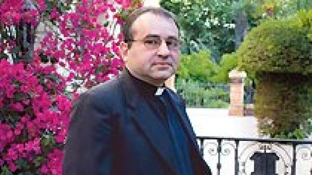 «La vida extraterrestre sería una muestra de la grandeza de Dios»