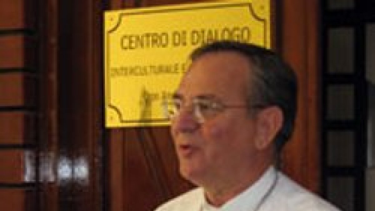 El Presidente de la Conferencia Episcopal de Turquía no quiere convertir musulmanes