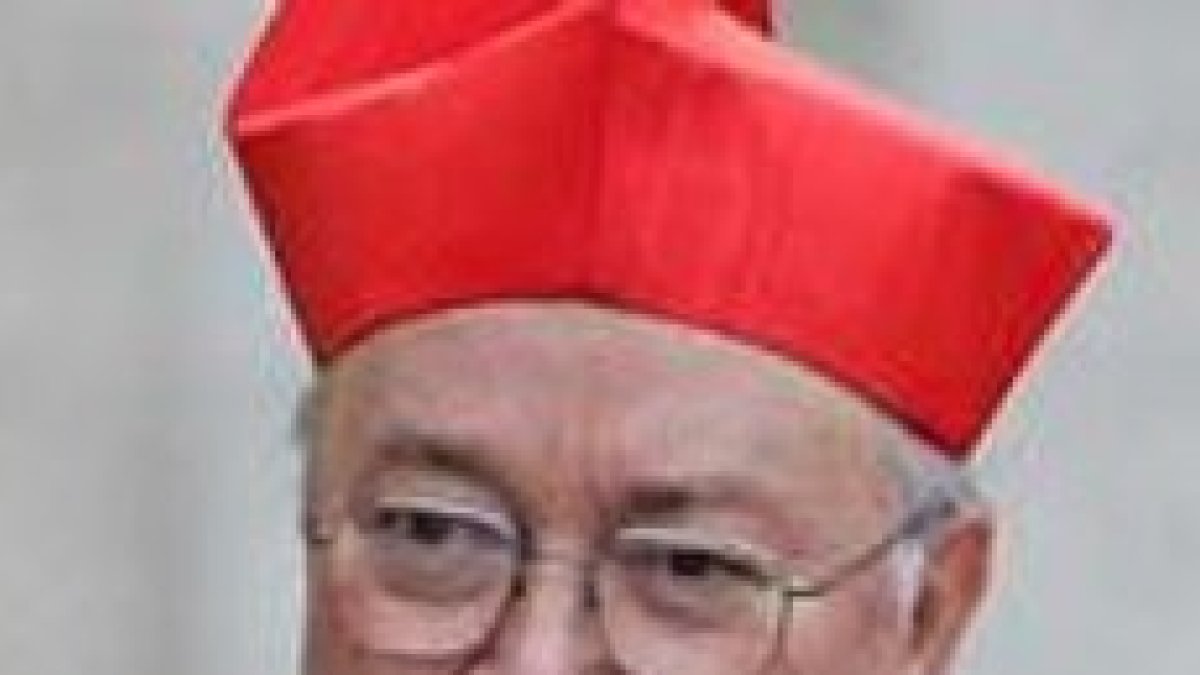 El cardenal Renato Martini aclara sus declaraciones sobre Gaza