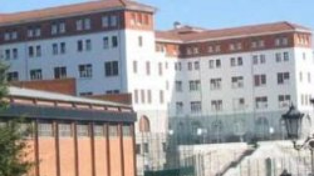 Las ursulinas de Oviedo y Gijón ceden el control de sus colegios a Alter Via