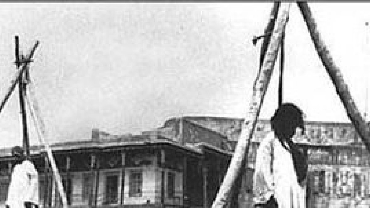 Intelectuales y sacerdotes, primeras víctimas del genocidio