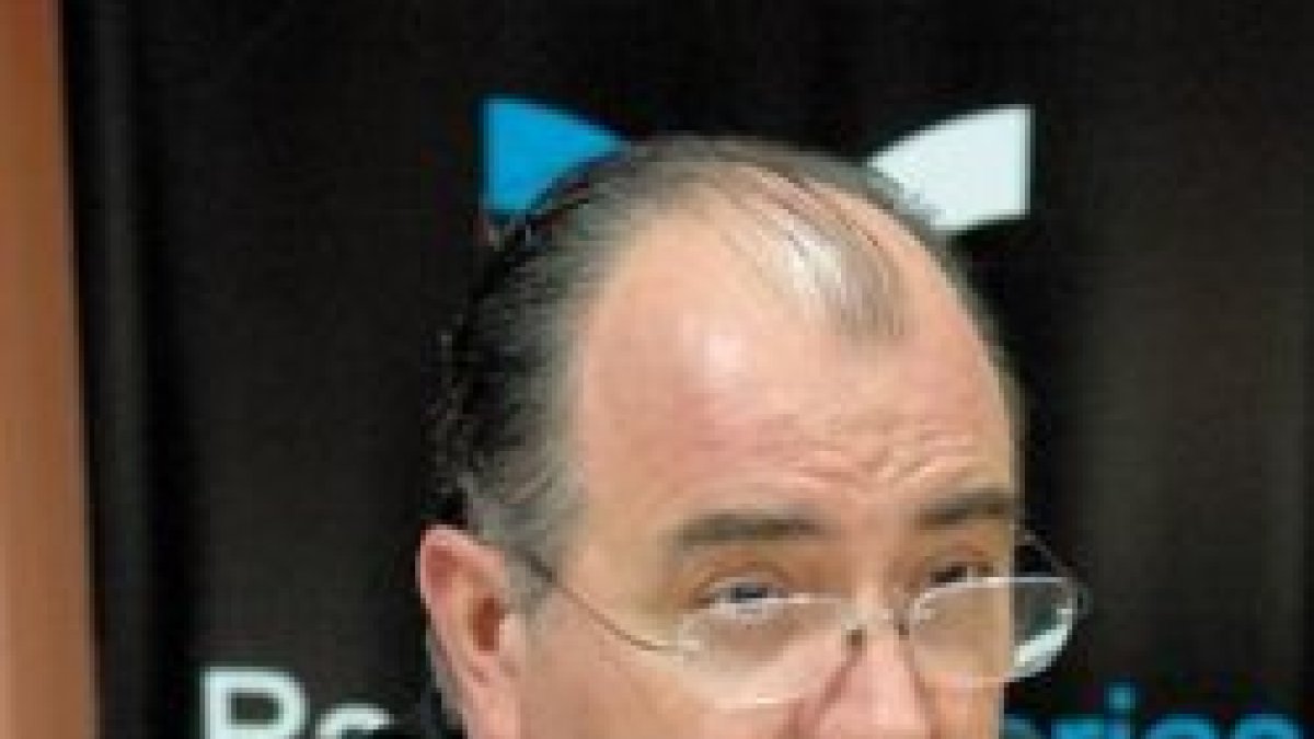 Monseñor Cases pide a los fieles con sueldo fijo que diezmen sus ingresos para ayudar a los parados