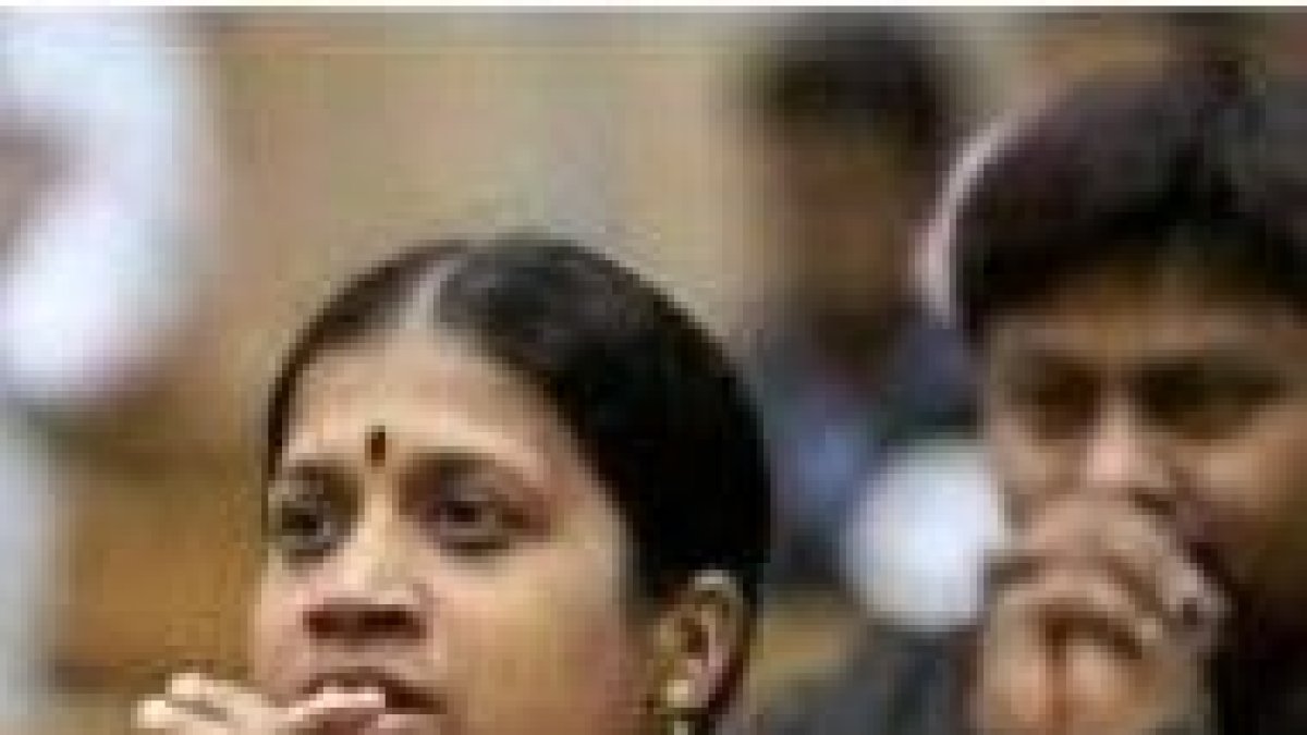 Unos fieles católicos de la India