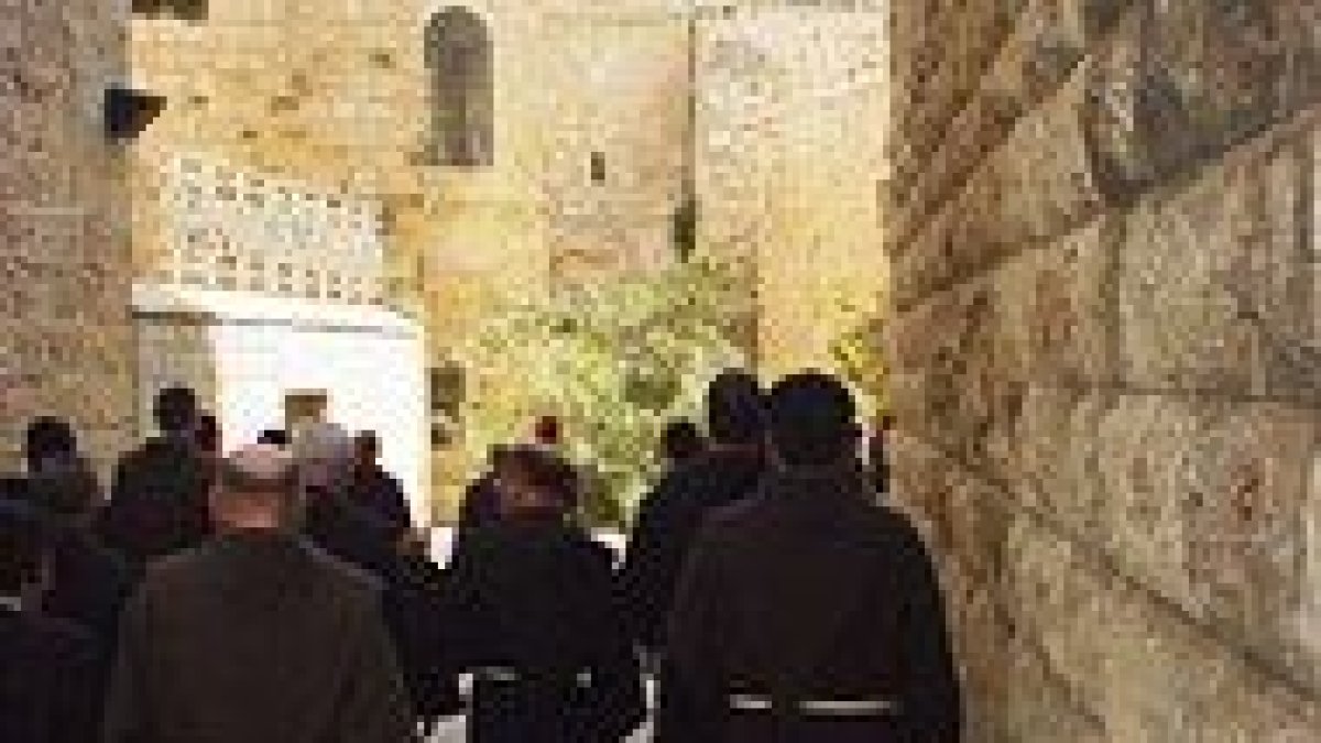 Unos franciscanos en Tierra Santa