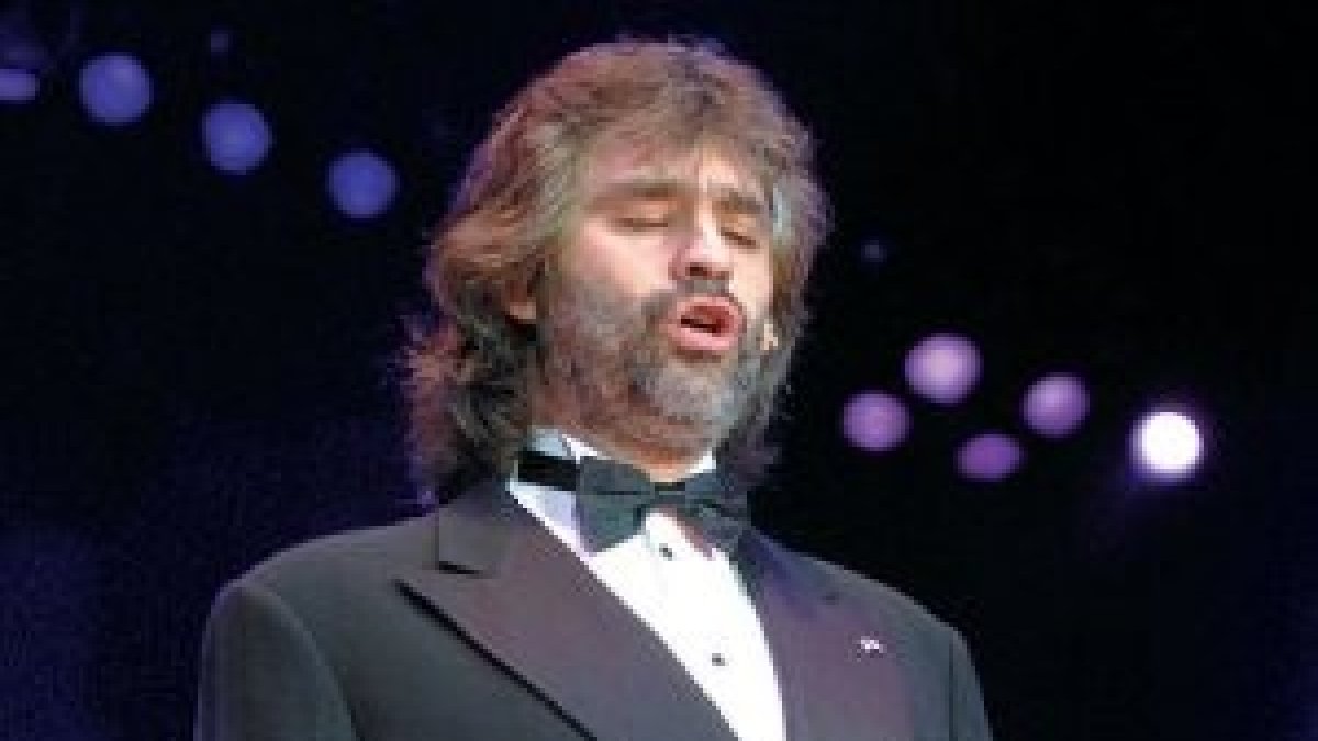 Andrea Bocelli pudo ser abortado por su madre, que se negó a la propuesta de los médicos.