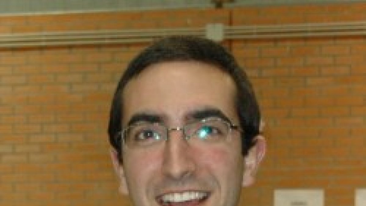 Luis Santamaría desentraña en una entrevista el Movimiento Raeliano