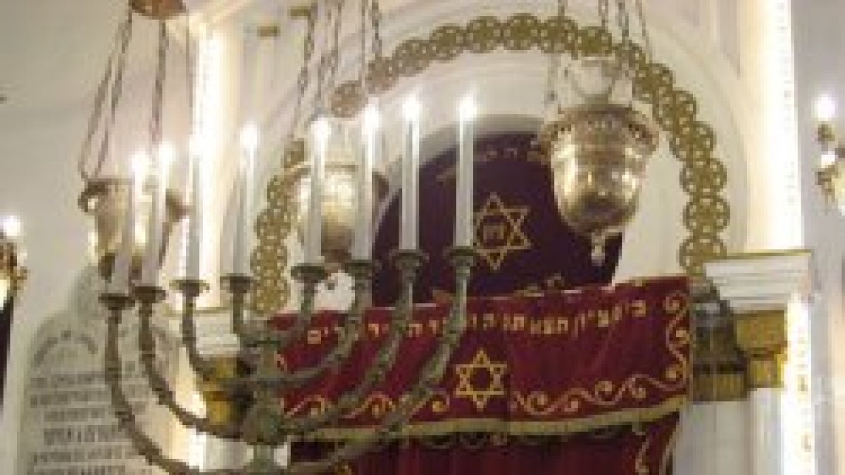 El portavoz de la Comunidad Israelita de Málaga pide a los judíos españoles el voto para AES