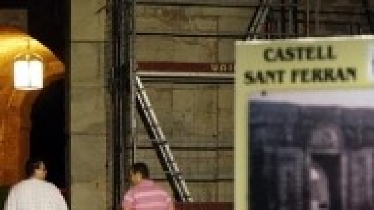 Musulmanes en el castillo de Figueres