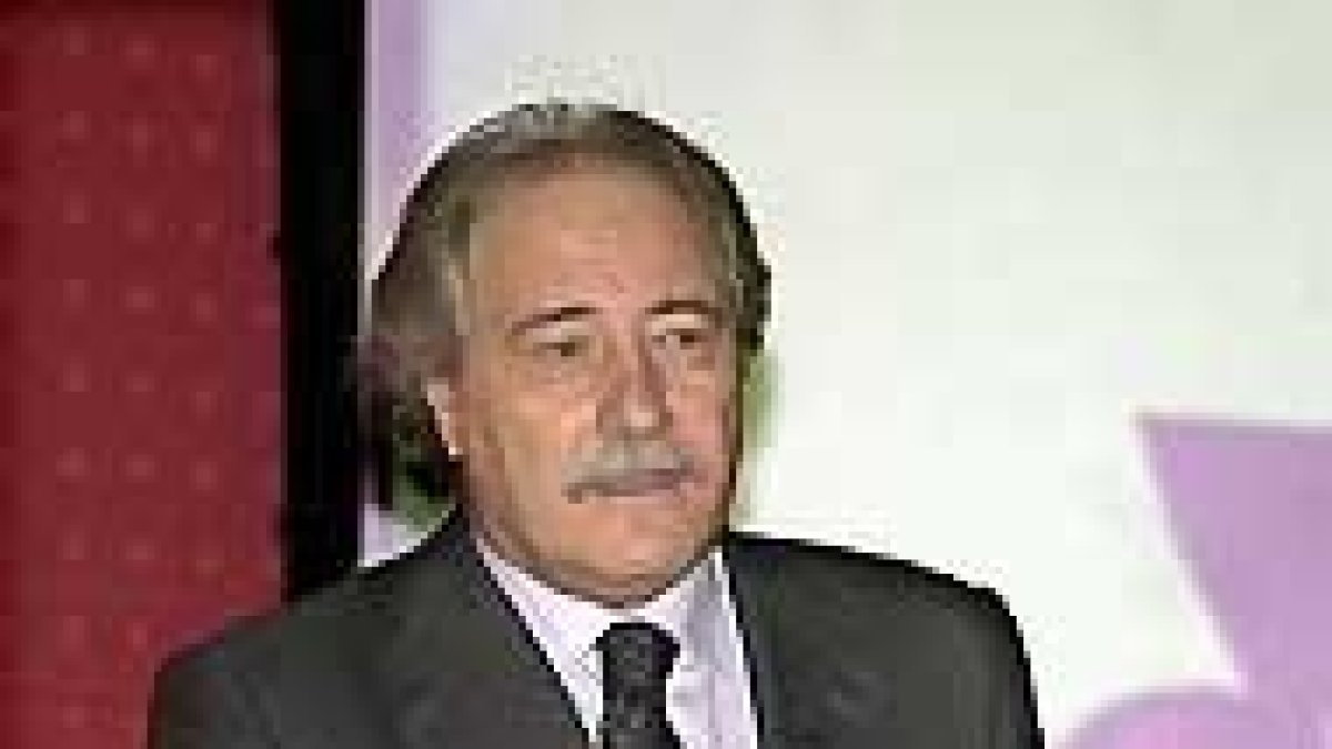 El socialista Juan Pedro Hernández Moltó.