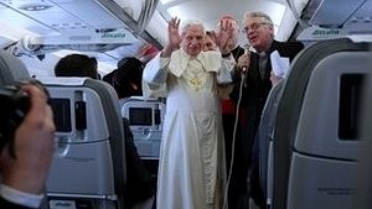 Benedicto XVI y Federico Lombardi