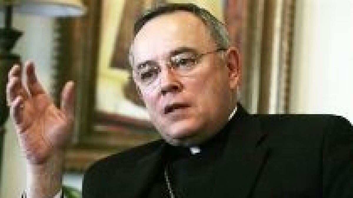 Charles Chaput, obispo de Denver