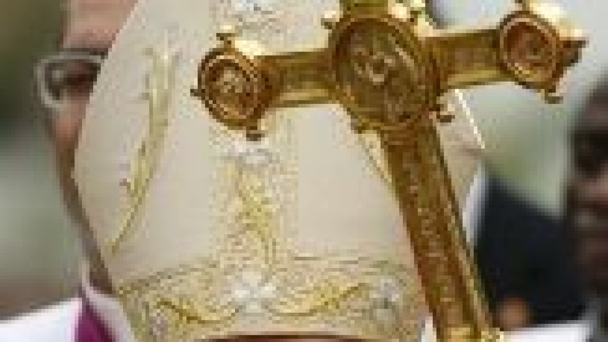 Según Radio Vaticano, el viaje tendrá lugar en junio de 2010.