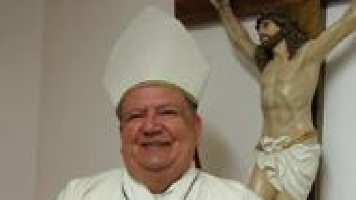 El obispo de Ciudad Juárez, Renato Ascencio León