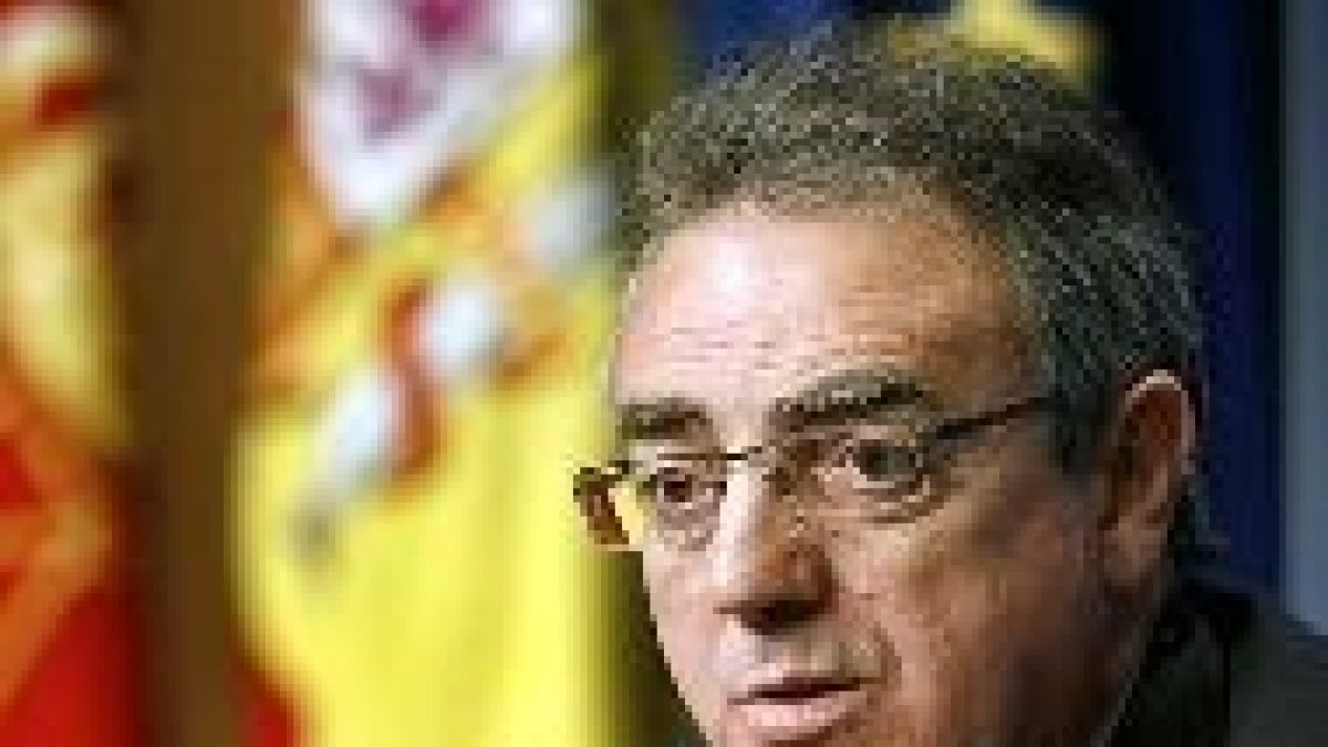 Miguel Sanz, presidente de Navarra