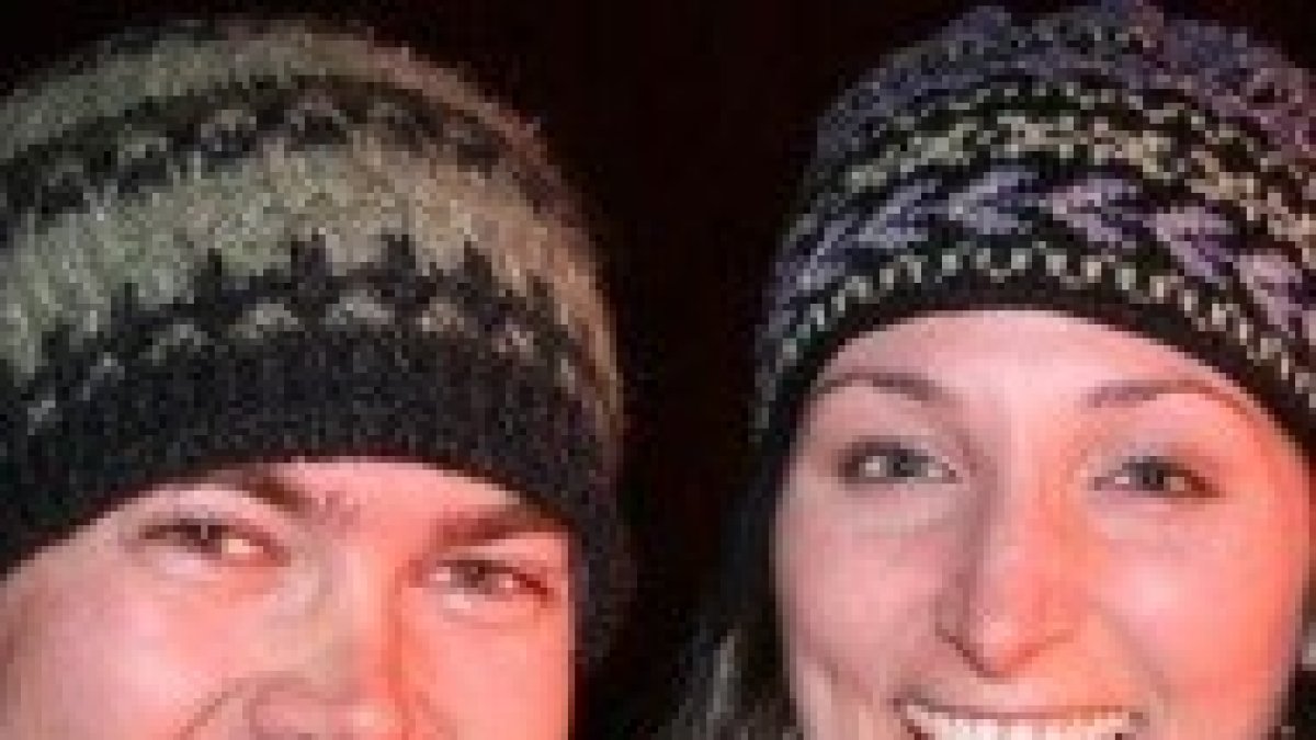 Brian Wood y su esposa Erin