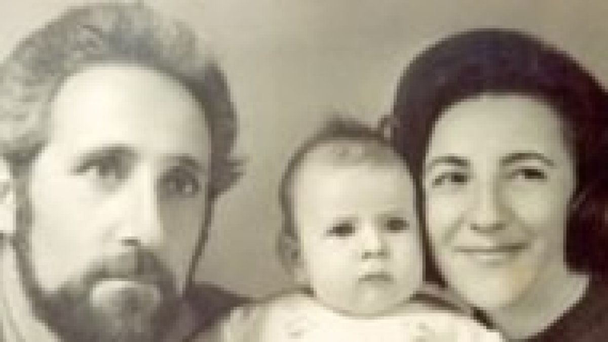 Maria Teresa y Ruggero Badano junto a Chiara