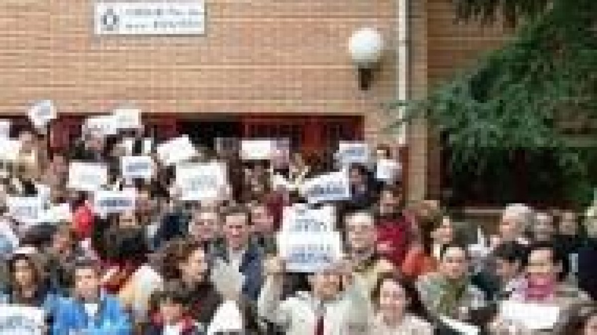 Un grupo de objetores a EpC