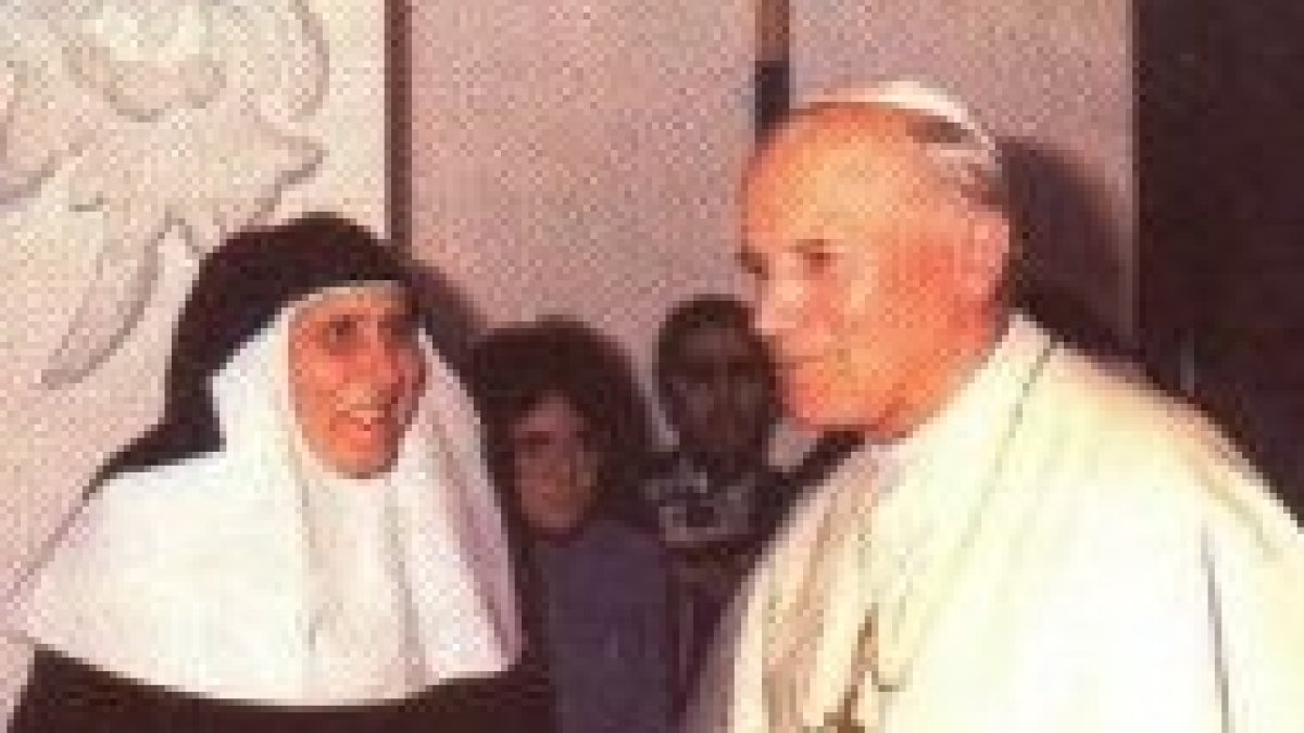 Madre María de la Purísima de la Cruz y Juan Pablo II