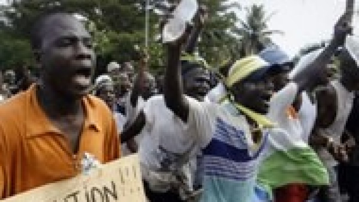 Salesianos niegan asesinatos y quemas en su misión marfileña