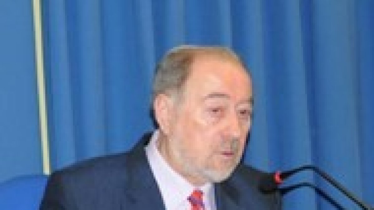 Gabino de Lorenzo Ferrera, alcalde de Oviedo