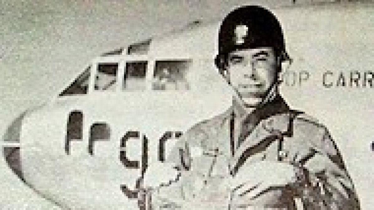 Dispuesto a saltar el 6 de junio de 1944.