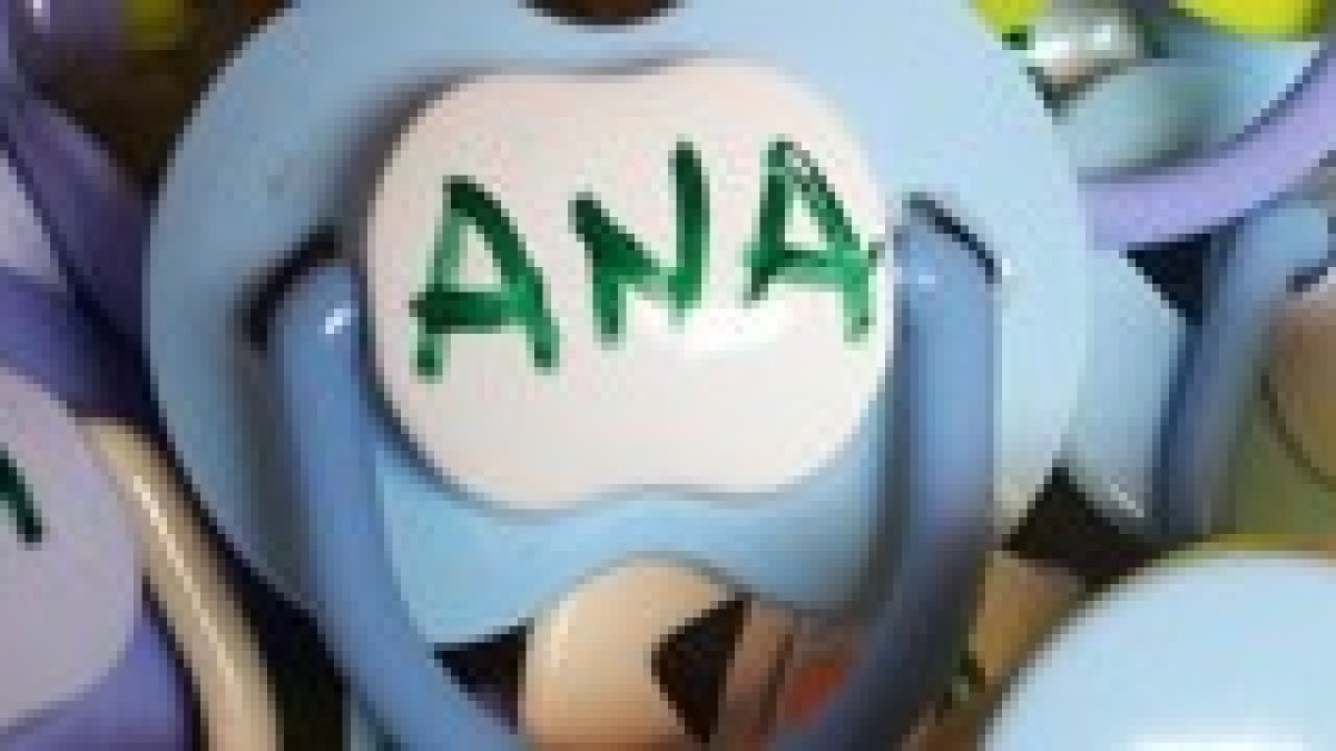 Chupetes DAV para Ana Mato