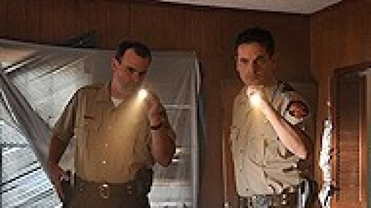 Policías, padres de familia, cristianos sin complejos...