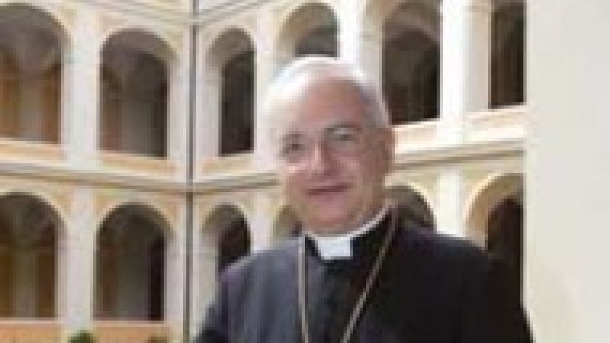 Cardenal Mauro Piacenza